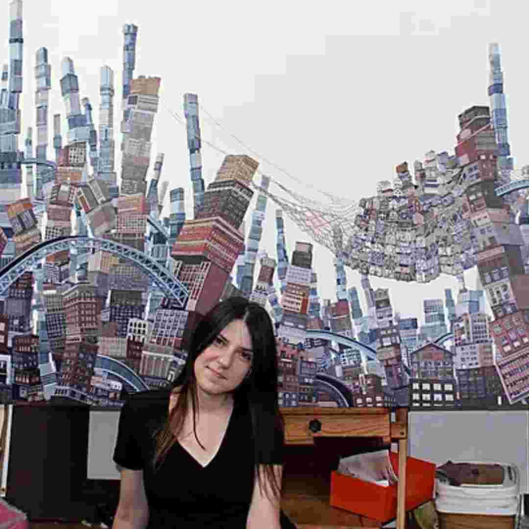 Photo of Amy Lynn Casey